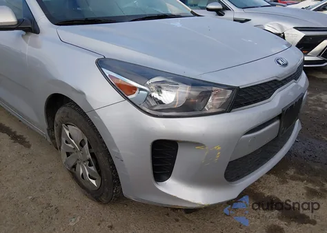 2018 Kia Rio S z USA, uszkodzony, nr VIN 3KPA24AB9JE145083